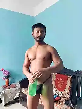 Snapshot of HunkyAriyan chatting on January 31, 6:24 am HunkyAriyan online show from January 31, 6:24 am