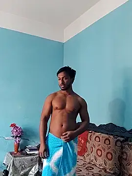 Snapshot of HunkyAriyan chatting on February 16, 8:10 am HunkyAriyan online show from February 16, 8:10 am