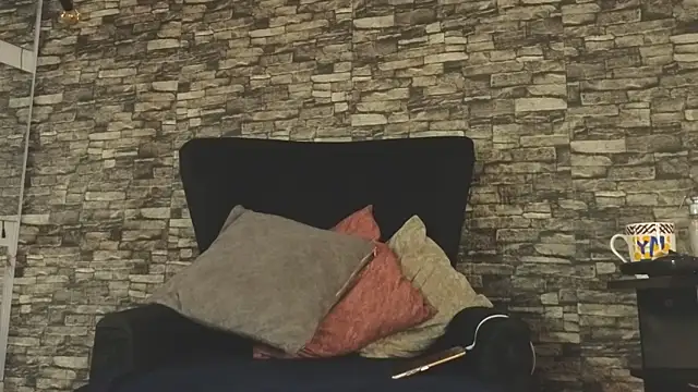 alondrabigtits online show from November 5, 12:05 pm