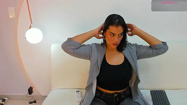 Ada Monroe10 online show from January 16, 1:26 pm