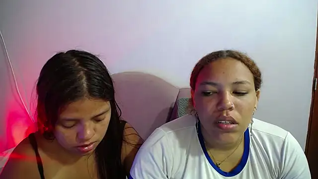 horny babyss online show from February 1, 11:47 pm