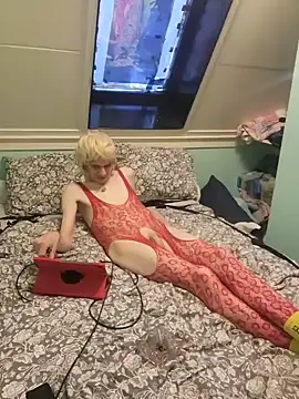 Doggyray44 online show from May 15, 2:35 pm
