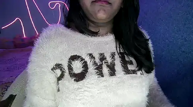 expression queen online show from February 2, 7:14 pm