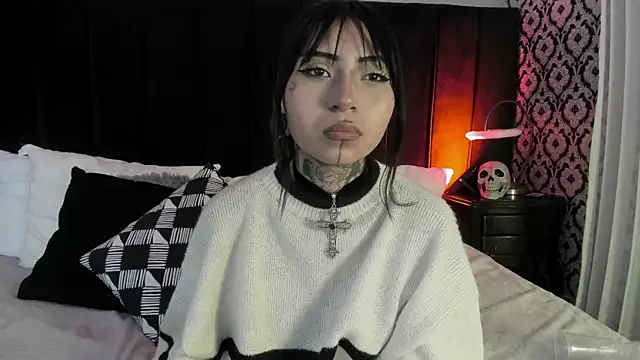 Evangeline bell online show from December 14, 9:03 am