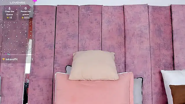 AshlieRoberts online show from January 28, 5:56 pm