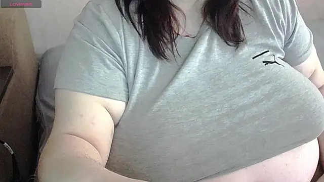 Snapshot of lisa_Black00 chatting on March 23, 6:28 am lisa Black00 online show from March 23, 6:28 am