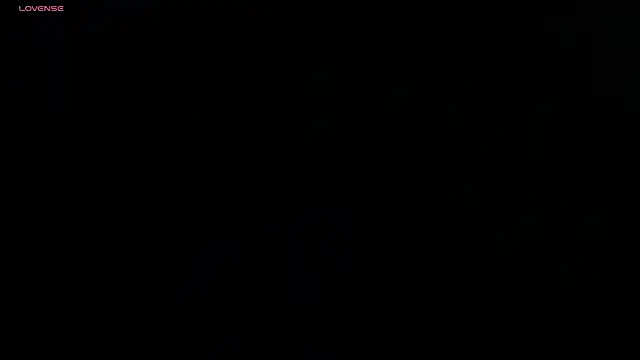 Snapshot of lisa_Black00 chatting on April 10, 10:09 am lisa Black00 online show from April 10, 10:09 am