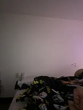 Snapshot of SunnyRays69 chatting on March 2, 7:15 am SunnyRays69 online show from March 2, 7:15 am