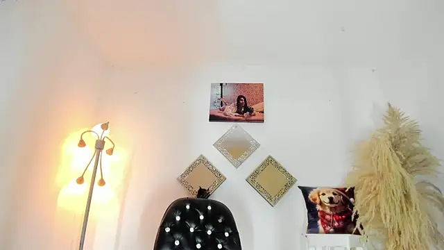 kattadoll online show from November 11, 9:48 pm