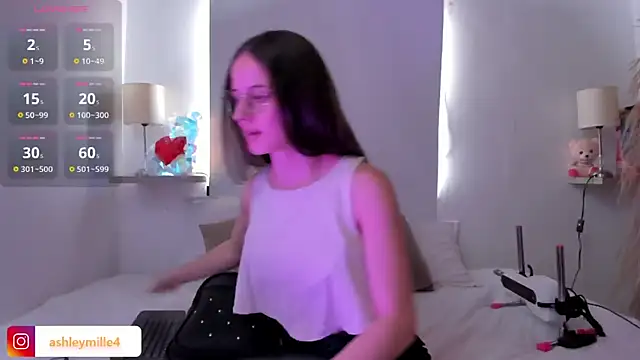  ashleymiller online show from February 27, 6:53 pm