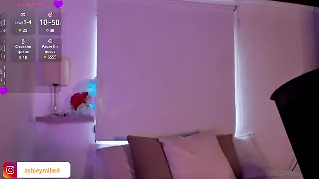  ashleymiller online show from March 9, 7:05 pm