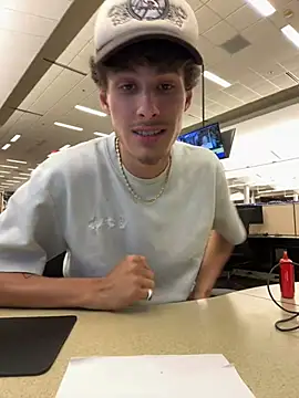 ppahcket online show from December 11, 3:24 am