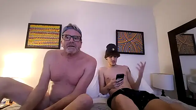 ppahcket online show from March 21, 6:29 am