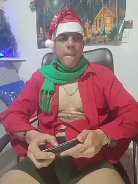 latinmartin73 online show from December 17, 2:28 am