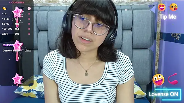 Snapshot of Nataly_Cloud chatting on December 4, 3:32 pm Nataly Cloud online show from December 4, 3:32 pm