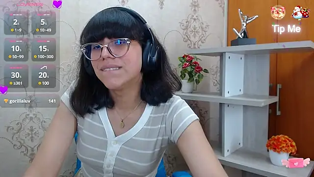 Snapshot of Nataly_Cloud chatting on December 28, 4:52 pm Nataly Cloud online show from December 28, 4:52 pm