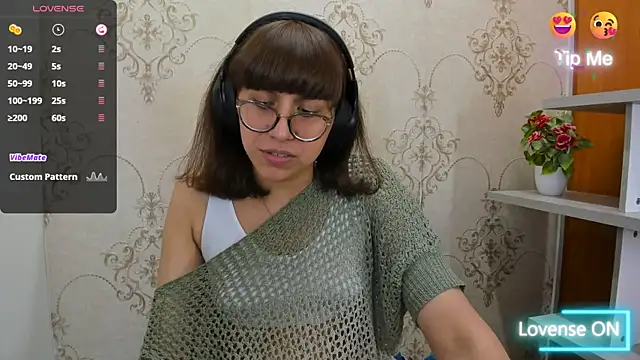 Snapshot of Nataly_Cloud chatting on February 17, 3:53 pm Nataly Cloud online show from February 17, 3:53 pm
