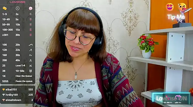 Snapshot of Nataly_Cloud chatting on February 23, 4:02 pm Nataly Cloud online show from February 23, 4:02 pm