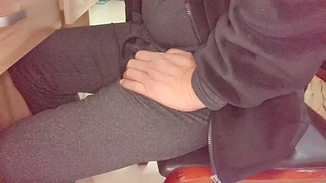 huzi518 online show from November 23, 11:54 am