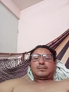 Andresguz35 online show from October 23, 4:34 am