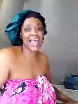 QueenOFthroat online show from January 25, 8:21 am