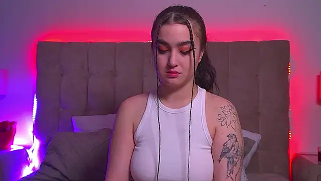 ChristinaMilton online show from January 26, 4:20 am