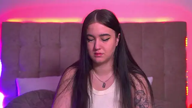 ChristinaMilton online show from January 29, 4:36 am