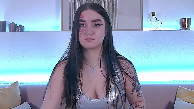 ChristinaMilton online show from January 31, 12:39 am