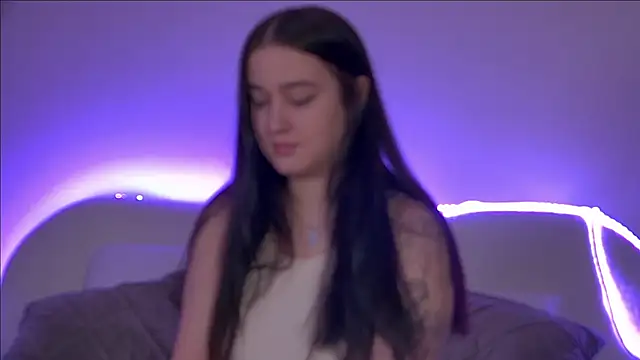 ChristinaMilton online show from February 7, 6:34 pm