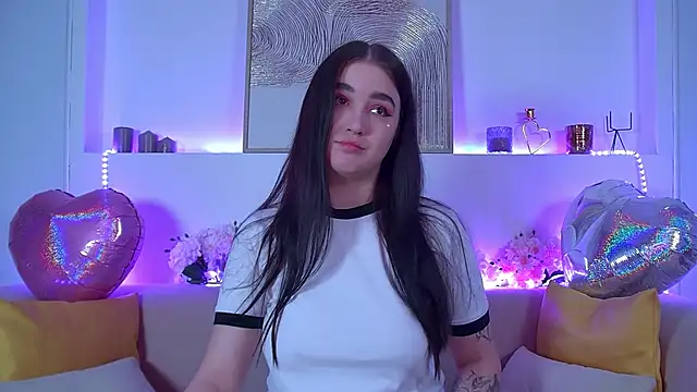 ChristinaMilton online show from February 13, 6:27 pm