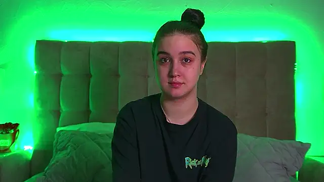 ChristinaMilton online show from February 22, 1:00 am