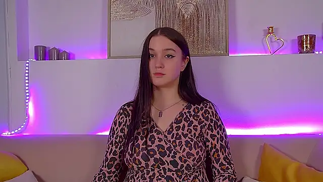 ChristinaMilton online show from March 8, 12:55 am