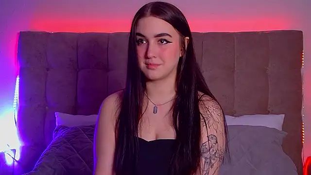 ChristinaMilton online show from March 10, 6:23 pm