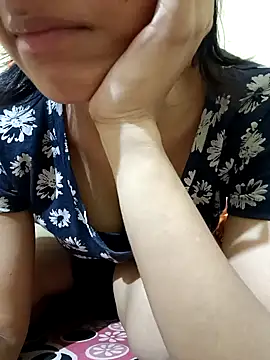 Sanaya 7 online show from December 4, 5:33 pm