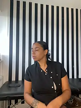 bigbootyjayda online show from December 17, 1:38 pm