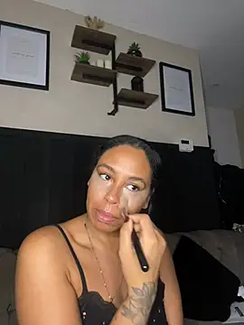 bigbootyjayda online show from January 9, 12:35 am