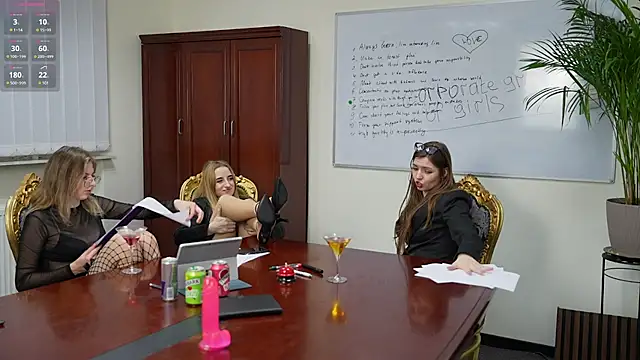 Michelle 054 online show from January 30, 6:43 pm