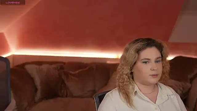 Michelle 054 online show from February 6, 12:05 pm