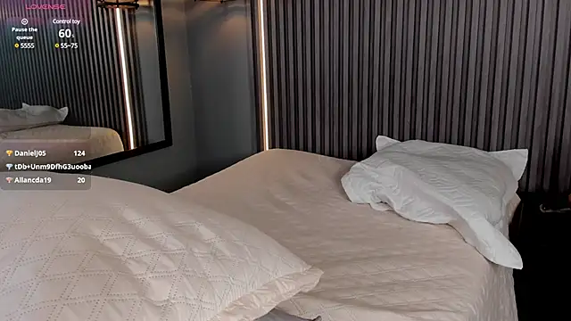 aura-baker online show from January 27, 7:03 pm