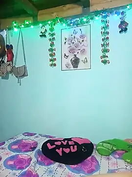 ELISA 90 online show from January 8, 2:25 am