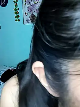 ELISA 90 online show from February 1, 7:44 pm