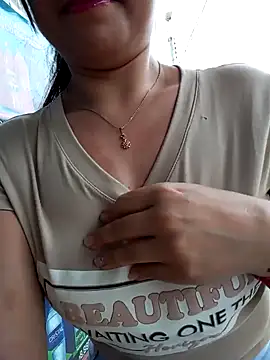 ELISA 90 online show from February 5, 4:03 pm