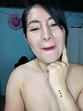 ELISA 90 online show from February 9, 3:32 am