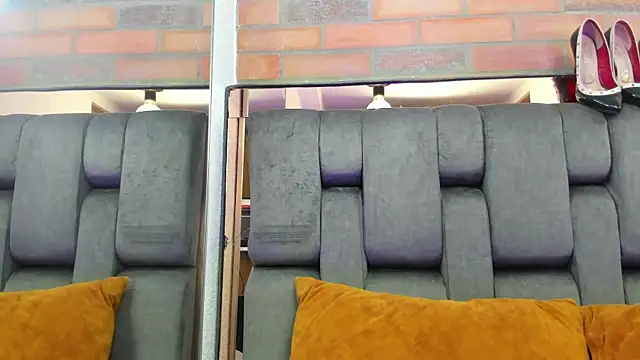 JESSYCORTES online show from September 24, 1:58 pm