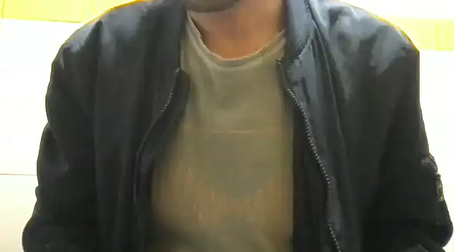 Lucascacaca online show from December 22, 3:55 pm