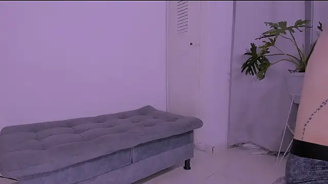 Miiafoxxx online show from November 3, 2:24 am