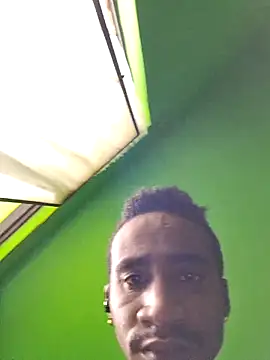 amarijones online show from November 10, 1:10 pm