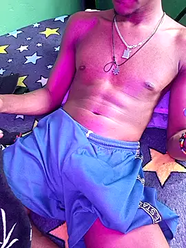 Snapshot of amarijones chatting on February 9, 10:03 pm amarijones online show from February 9, 10:03 pm