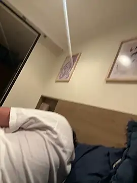 thiagowes online show from October 5, 7:50 am