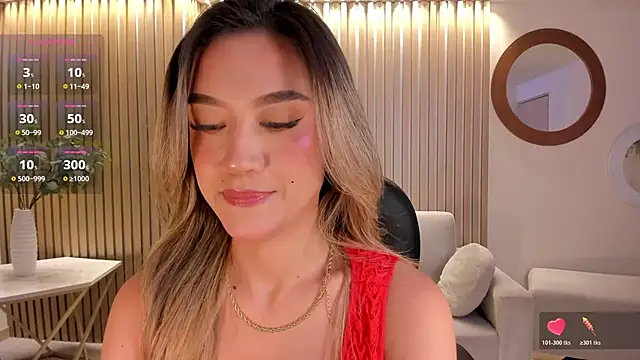 RebeccaHudson online show from November 13, 7:24 pm